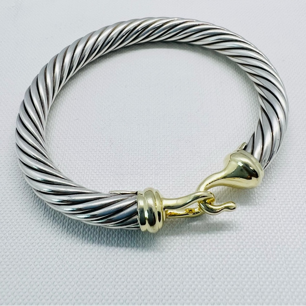 David Yurman 7mm Cable Gold Buckle Bracelet - Picture 4 of 16